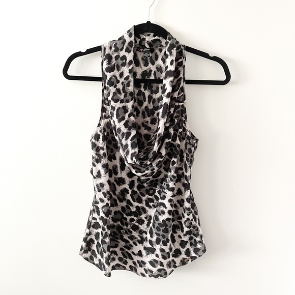 Guess Leopard Print Scoop Neck Sleeveless Blouse Size Small - Picture 2 of 10